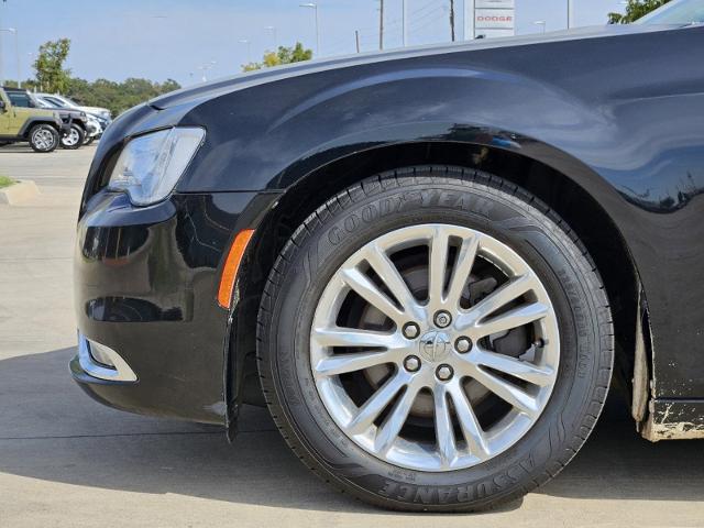 2018 Chrysler 300 Vehicle Photo in Terrell, TX 75160