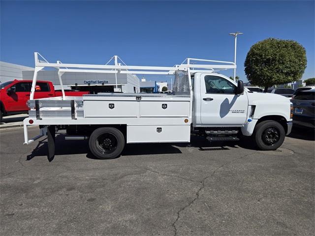 2024 Chevrolet Silverado 5500 HD Vehicle Photo in LAS VEGAS, NV 89118-3267