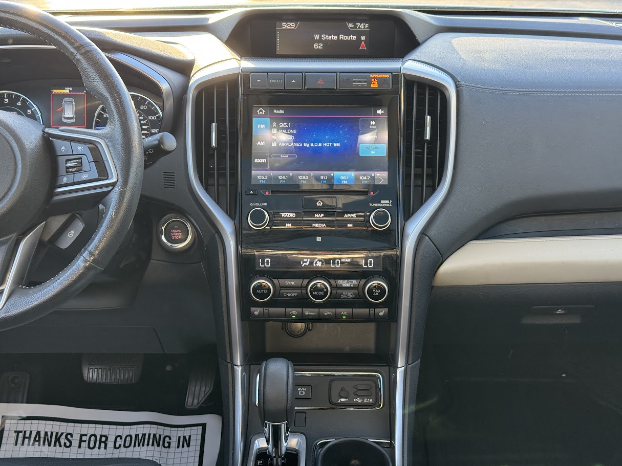 2022 Subaru Ascent Vehicle Photo in BOONVILLE, IN 47601-9633