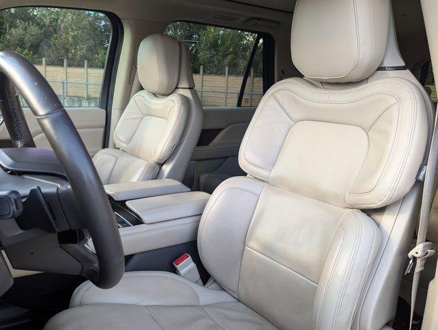 2020 Lincoln Navigator Vehicle Photo in San Antonio, TX 78230