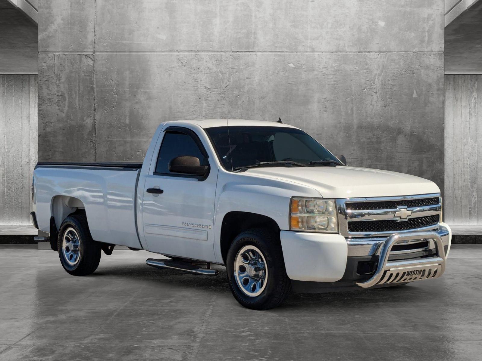 2009 Chevrolet Silverado 1500 Vehicle Photo in St. Petersburg, FL 33713