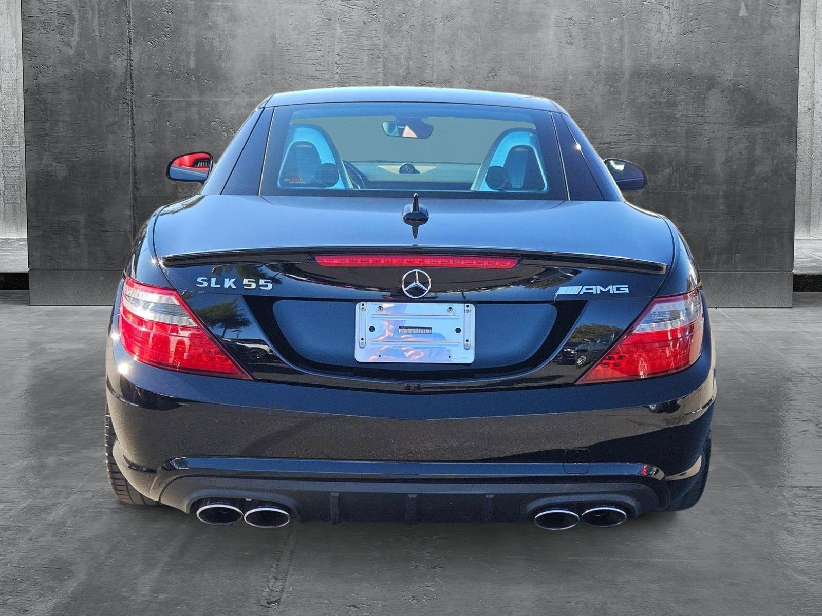 2013 Mercedes-Benz SLK-Class Vehicle Photo in MESA, AZ 85206-4395