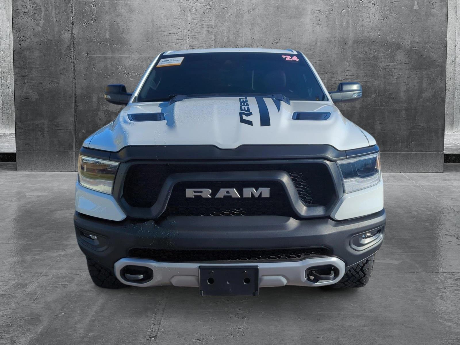 2024 Ram 1500 Vehicle Photo in Memphis, TN 38133