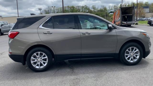 2019 Chevrolet Equinox Vehicle Photo in MOON TOWNSHIP, PA 15108-2571