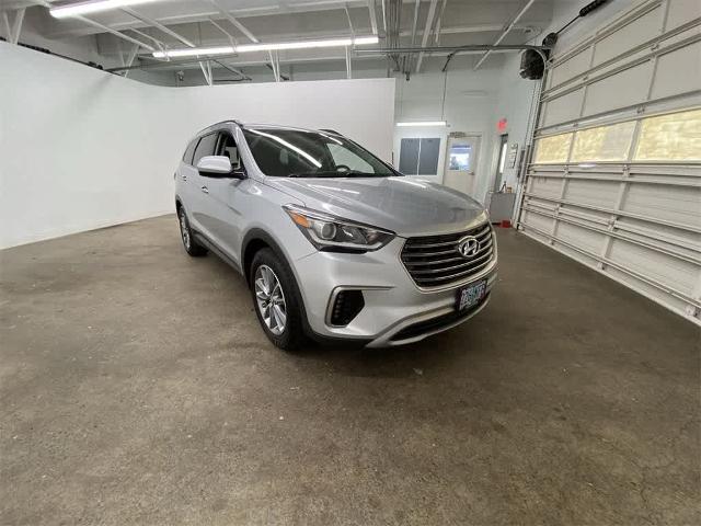 2017 Hyundai Santa Fe Vehicle Photo in PORTLAND, OR 97225-3518