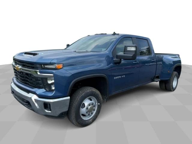 2024 Chevrolet Silverado 3500 HD Vehicle Photo in THOMPSONTOWN, PA 17094-9014