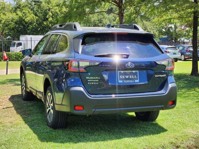 2025 Subaru Outback Vehicle Photo in DALLAS, TX 75209