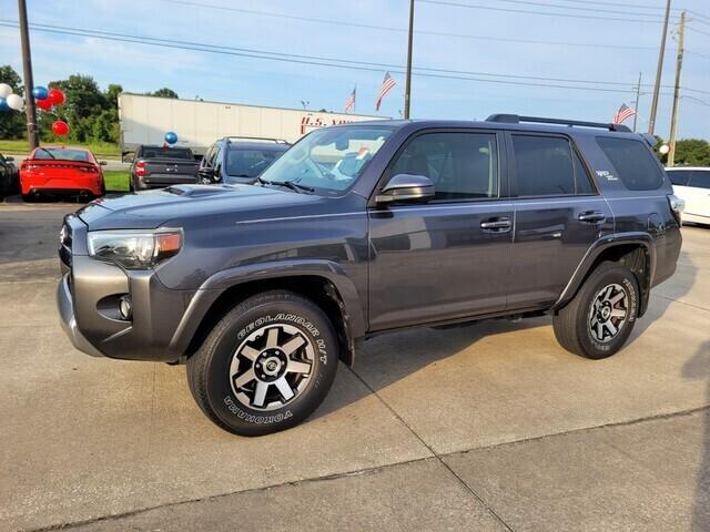 Used 2020 Toyota 4Runner Off-Road with VIN JTEBU5JR5L5771547 for sale in Kingsland, GA