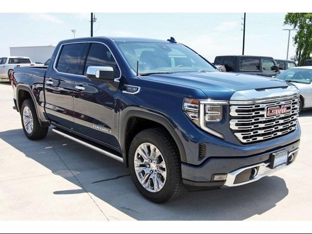 2022 GMC Sierra 1500 Vehicle Photo in ROSENBERG, TX 77471-5675