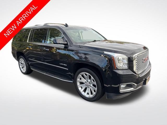 2017 GMC Yukon XL Vehicle Photo in Salem, OR 97301