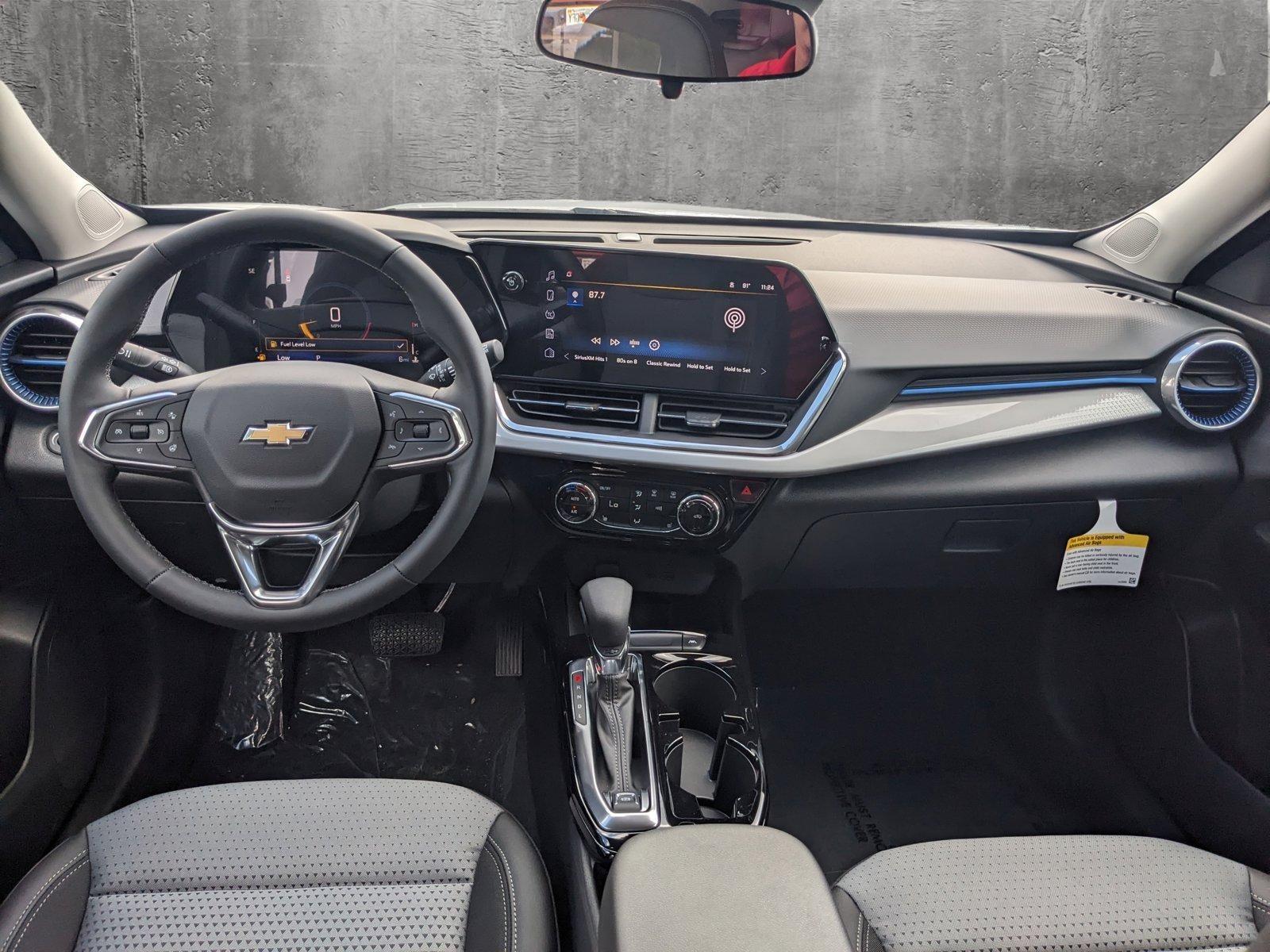 2024 Chevrolet Trax Vehicle Photo in GREENACRES, FL 33463-3207