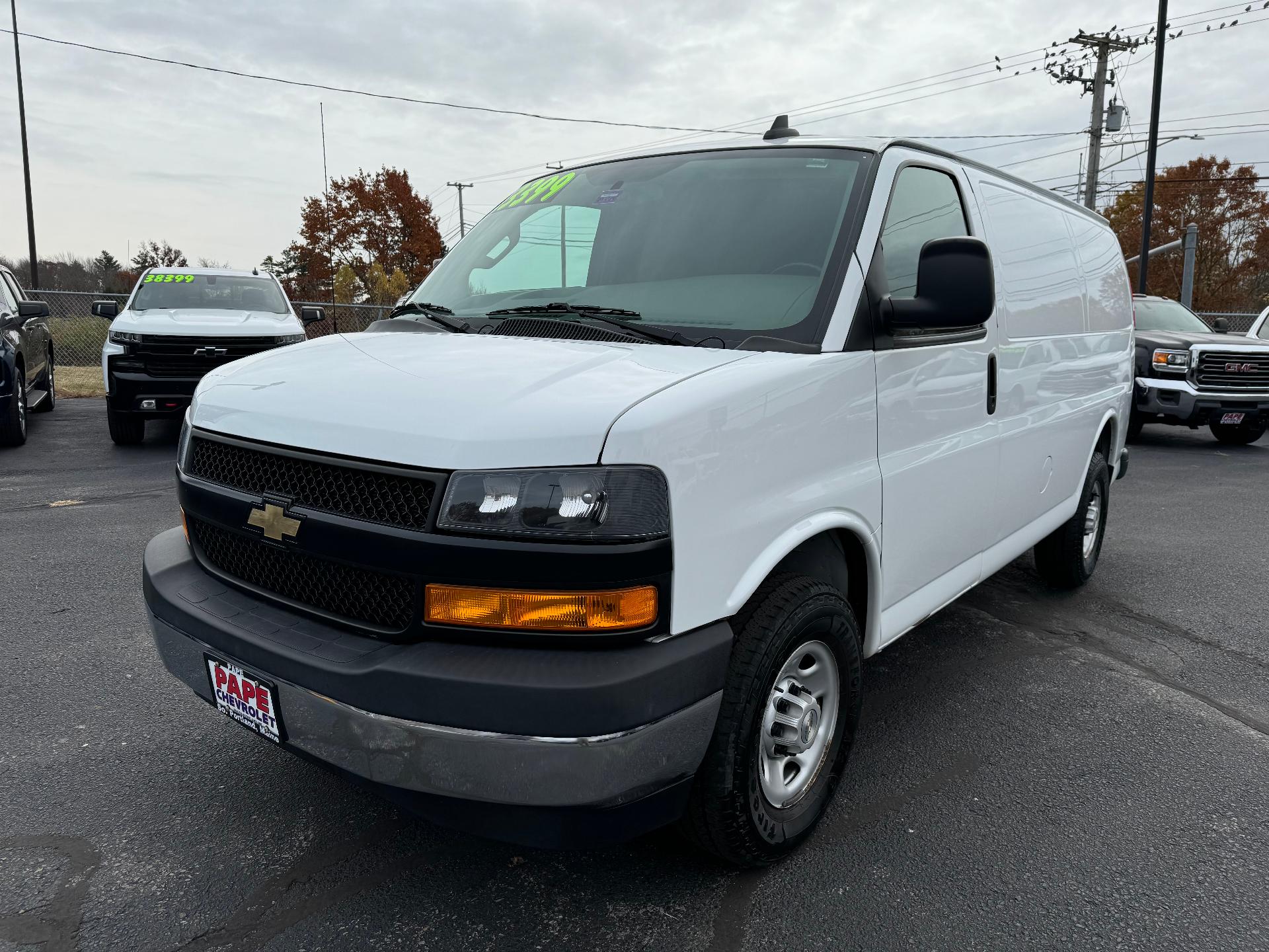 2020 Chevrolet Express Cargo 2500 Vehicle Photo in SOUTH PORTLAND, ME 04106-1997