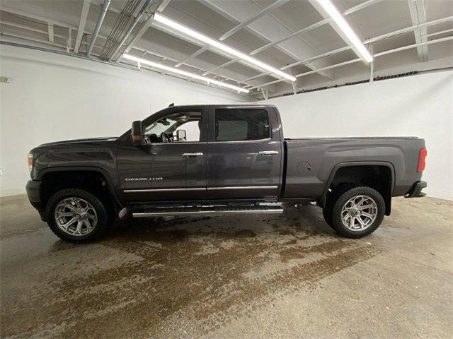 2015 GMC Sierra 2500HD available WiFi Vehicle Photo in PORTLAND, OR 97225-3518