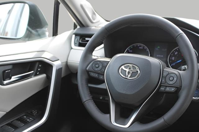 2022 Toyota RAV4 Vehicle Photo in MIDDLETON, WI 53562-1492