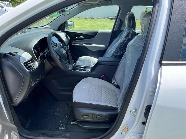 2024 Chevrolet Equinox Vehicle Photo in ALCOA, TN 37701-3235