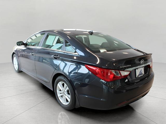 2013 Hyundai SONATA Vehicle Photo in Green Bay, WI 54304