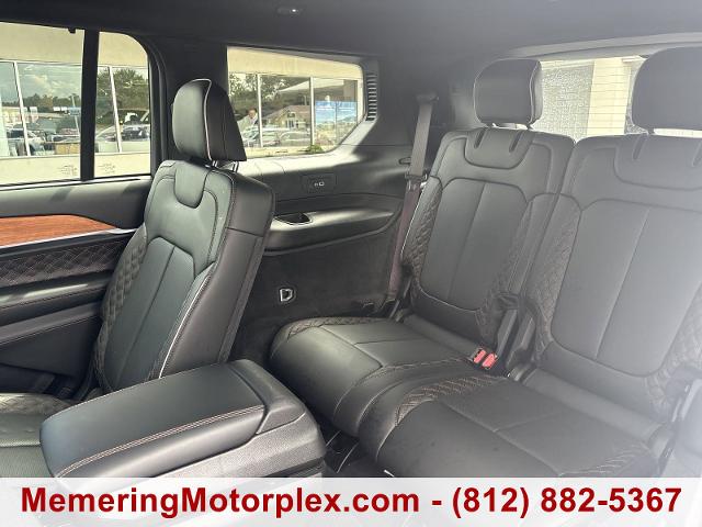 2023 Jeep Grand Cherokee L Vehicle Photo in VINCENNES, IN 47591-5519