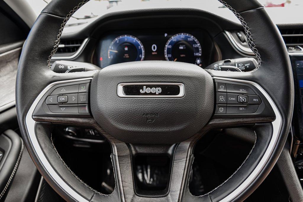 2022 Jeep Grand Cherokee L Vehicle Photo in AKRON, OH 44320-4088