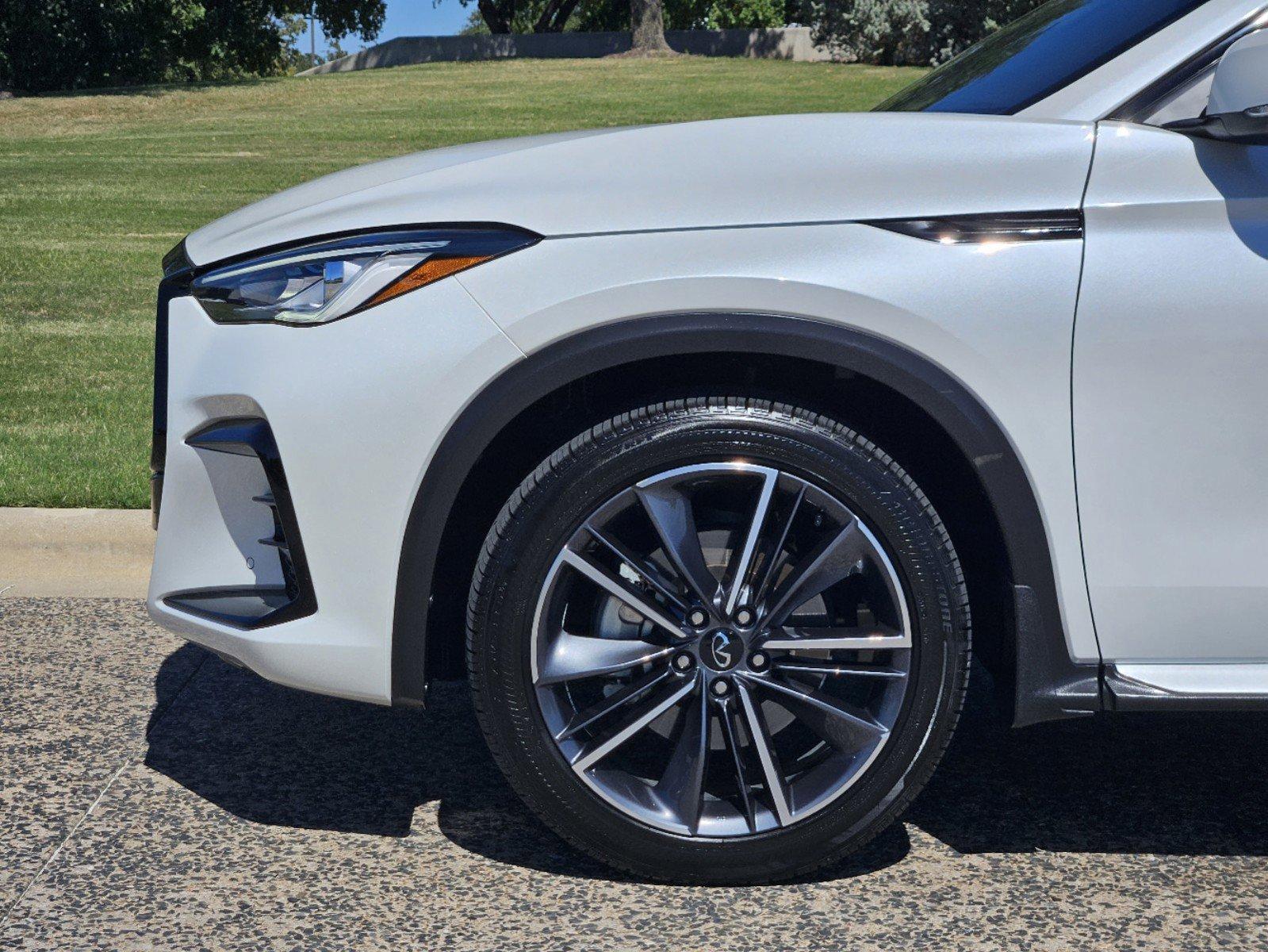 2024 INFINITI QX50 Vehicle Photo in Fort Worth, TX 76132