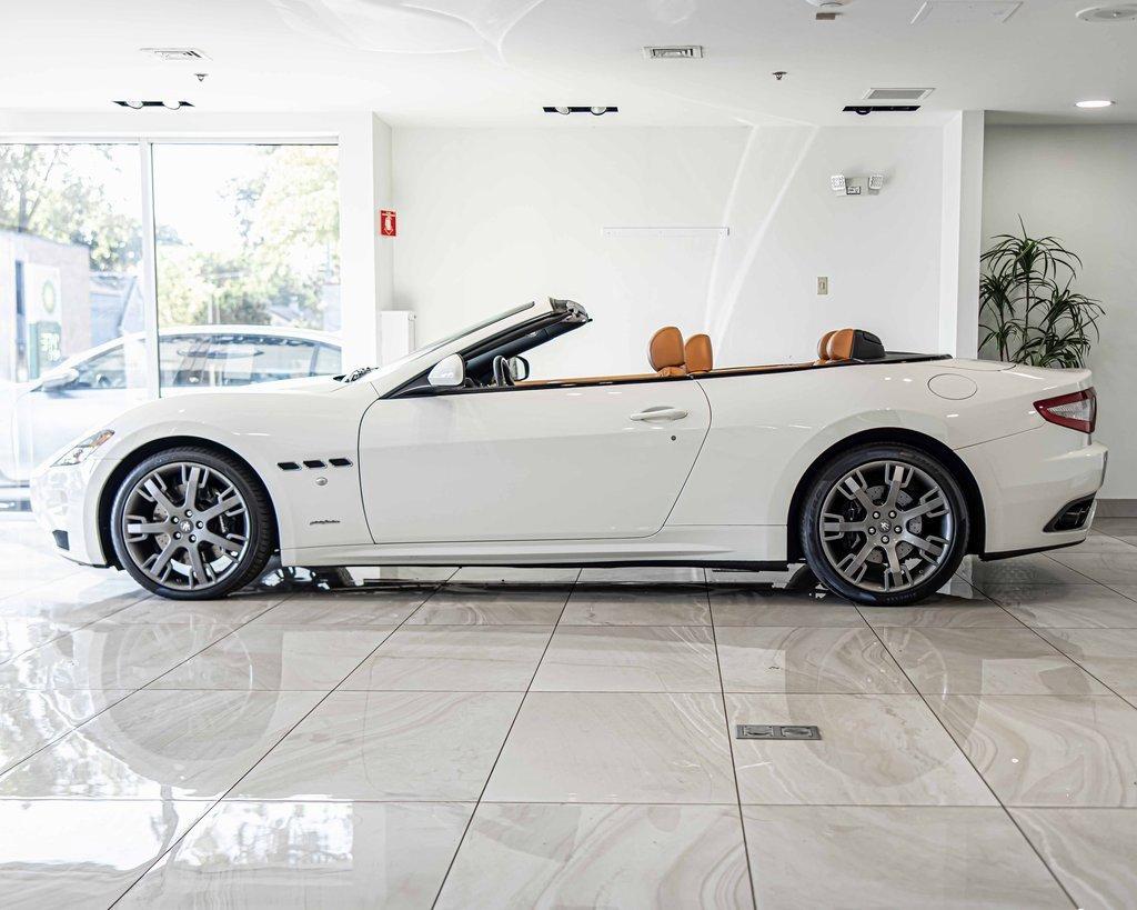 2014 Maserati GranTurismo Convertible Vehicle Photo in Plainfield, IL 60586