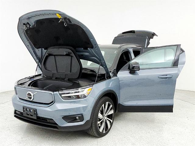 2021 Volvo XC40 Vehicle Photo in Grapevine, TX 76051