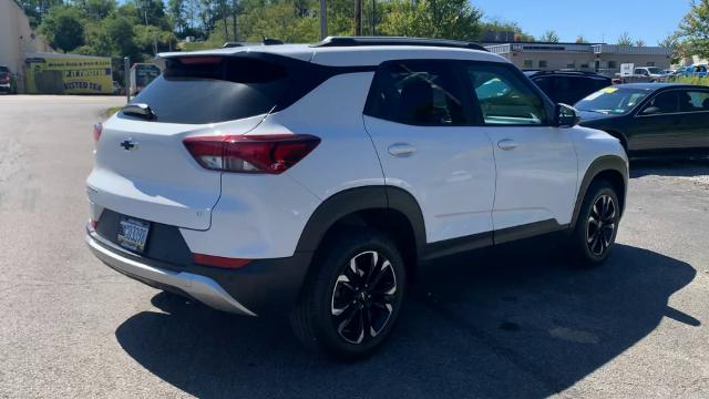 2021 Chevrolet Trailblazer Vehicle Photo in MOON TOWNSHIP, PA 15108-2571