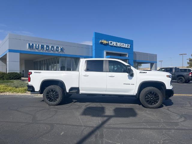 2025 Chevrolet Silverado 2500 HD Vehicle Photo in MANHATTAN, KS 66502-5036