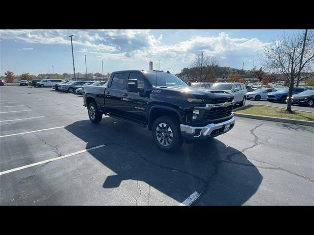 Used 2024 Chevrolet Silverado 2500HD LT with VIN 2GC4YNE72R1232453 for sale in Fenton, MO