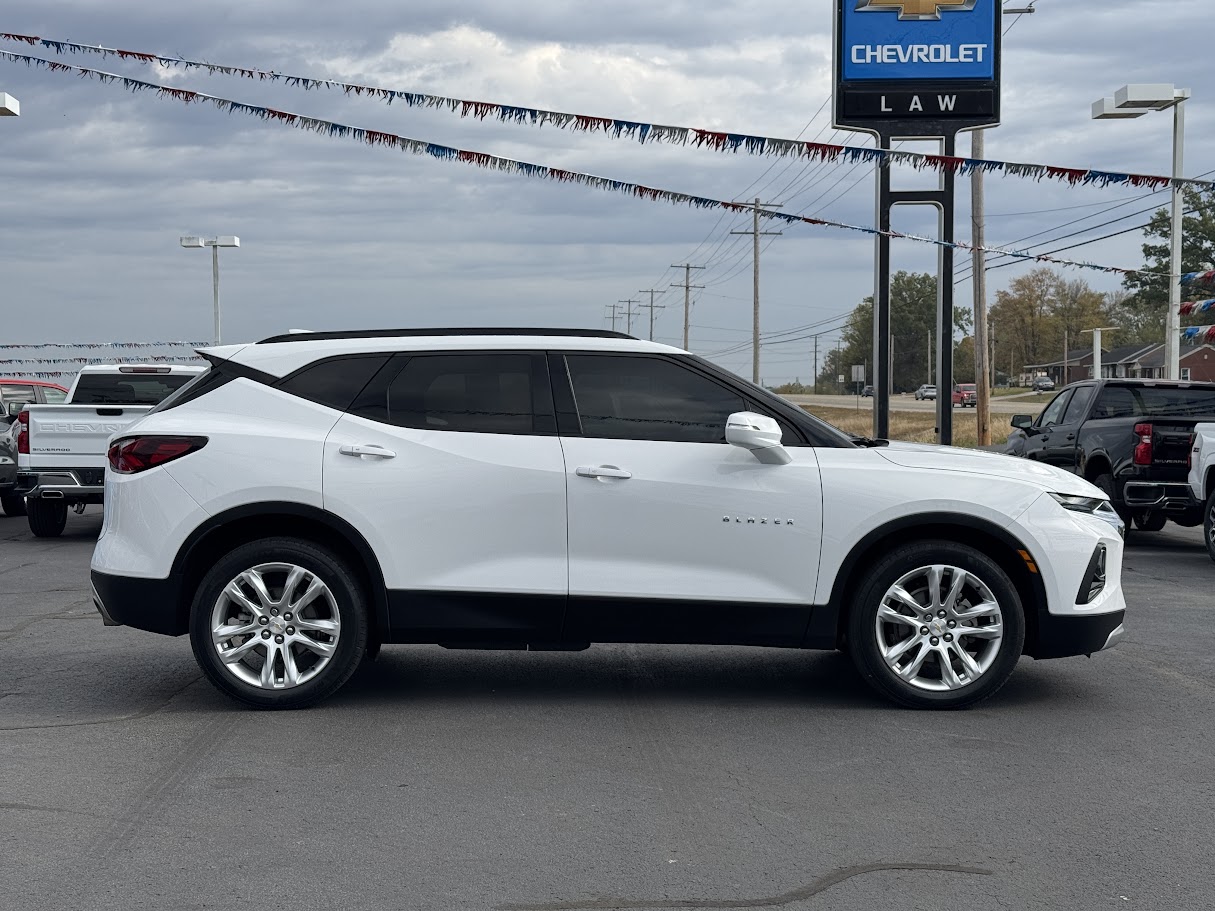 2020 Chevrolet Blazer Vehicle Photo in BOONVILLE, IN 47601-9633