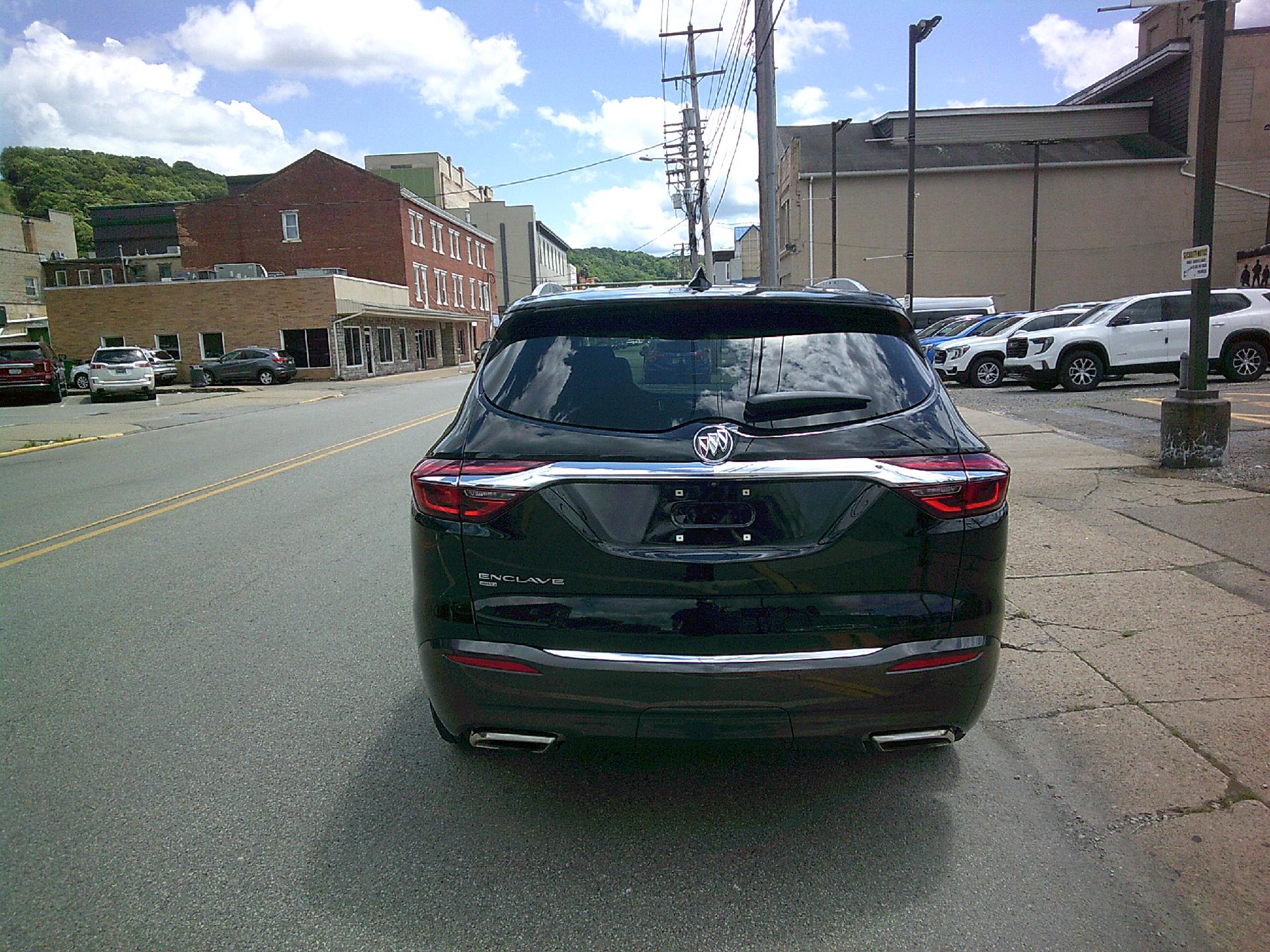 2021 Buick Enclave Vehicle Photo in KITTANNING, PA 16201-1536