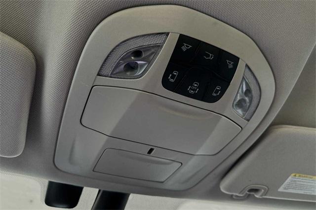 2022 Chrysler Pacifica Vehicle Photo in ELK GROVE, CA 95757-8703