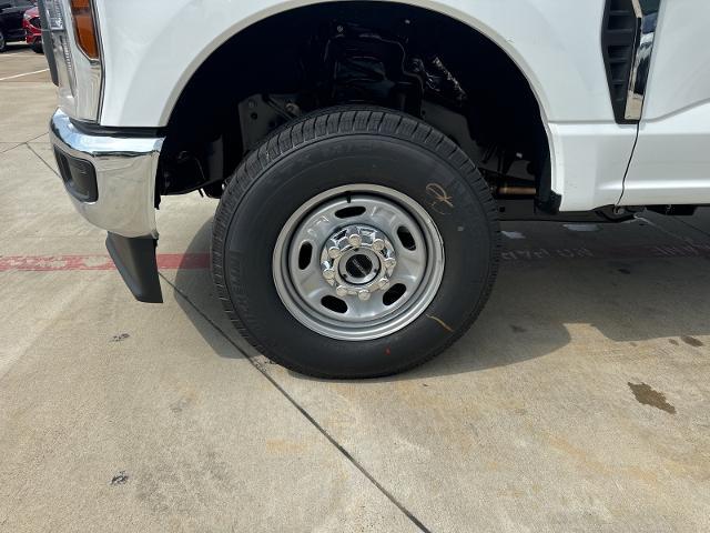 2024 Ford Super Duty F-250 SRW Vehicle Photo in Terrell, TX 75160