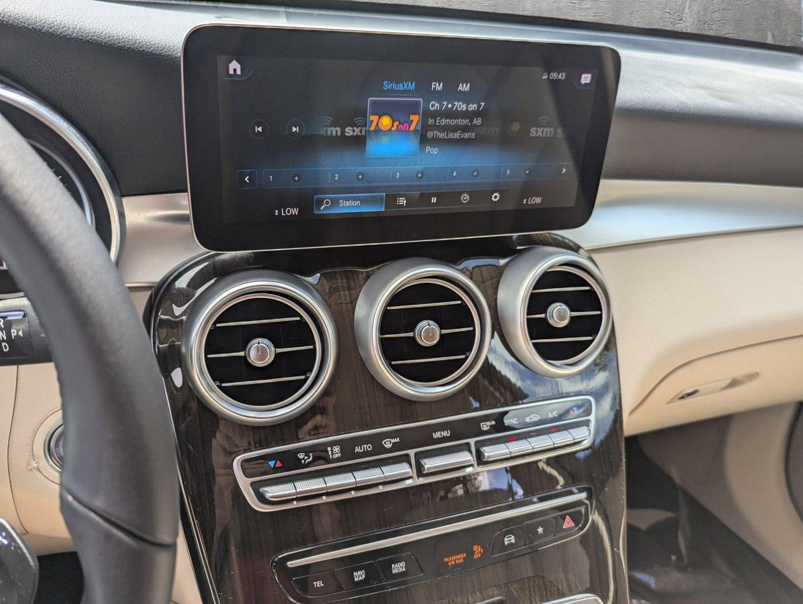 2021 Mercedes-Benz GLC Vehicle Photo in Delray Beach, FL 33444