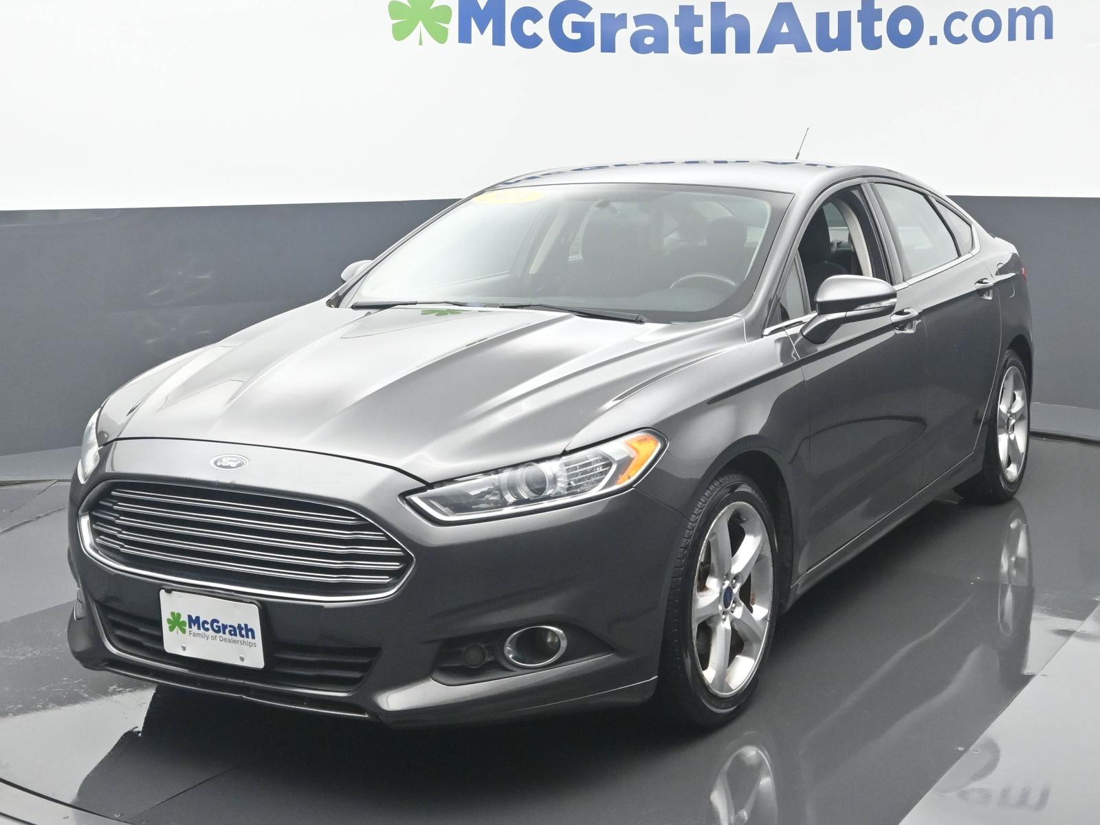 2016 Ford Fusion Vehicle Photo in Cedar Rapids, IA 52402