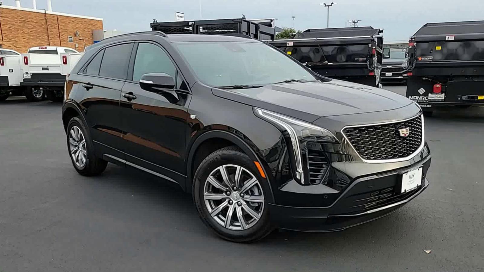 2023 Cadillac XT4 Vehicle Photo in Plainfield, IL 60586