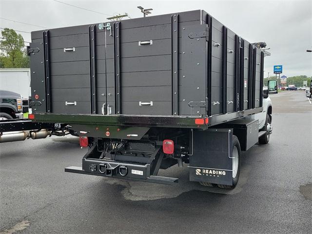 2024 Chevrolet Silverado 3500 HD Chassis Cab Vehicle Photo in MILFORD, DE 19963-6122