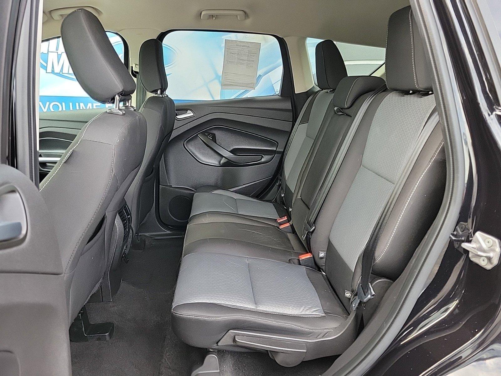 2019 Ford Escape Vehicle Photo in Plainfield, IL 60586