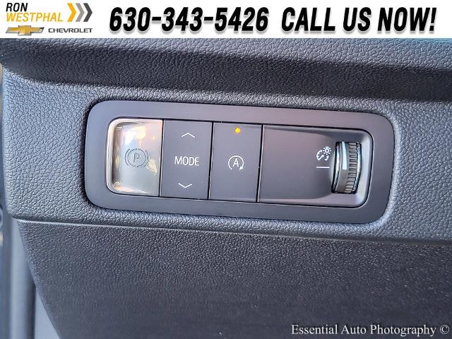 2025 Chevrolet Traverse Vehicle Photo in AURORA, IL 60503-9326