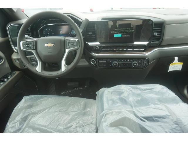 2023 Chevrolet Silverado 1500 Vehicle Photo in ALCOA, TN 37701-3235