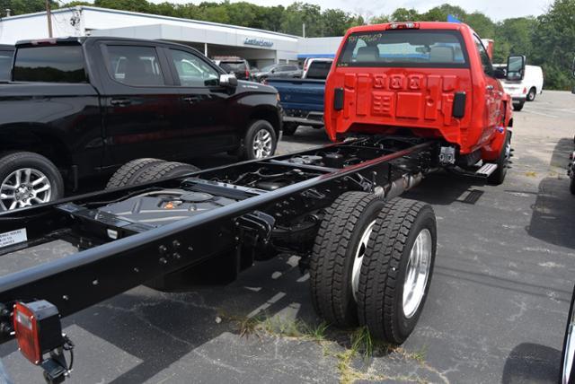 2024 Chevrolet Silverado 5500 HD Vehicle Photo in WHITMAN, MA 02382-1041