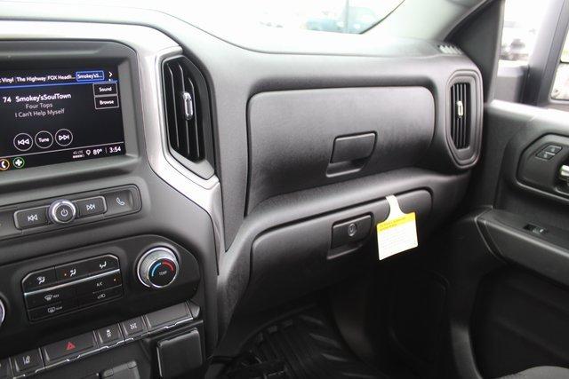 2024 Chevrolet Silverado 3500 HD Chassis Cab Vehicle Photo in SAINT CLAIRSVILLE, OH 43950-8512