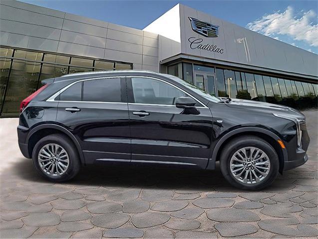 2024 Cadillac XT4 Vehicle Photo in LITTLETON, CO 80124-2754