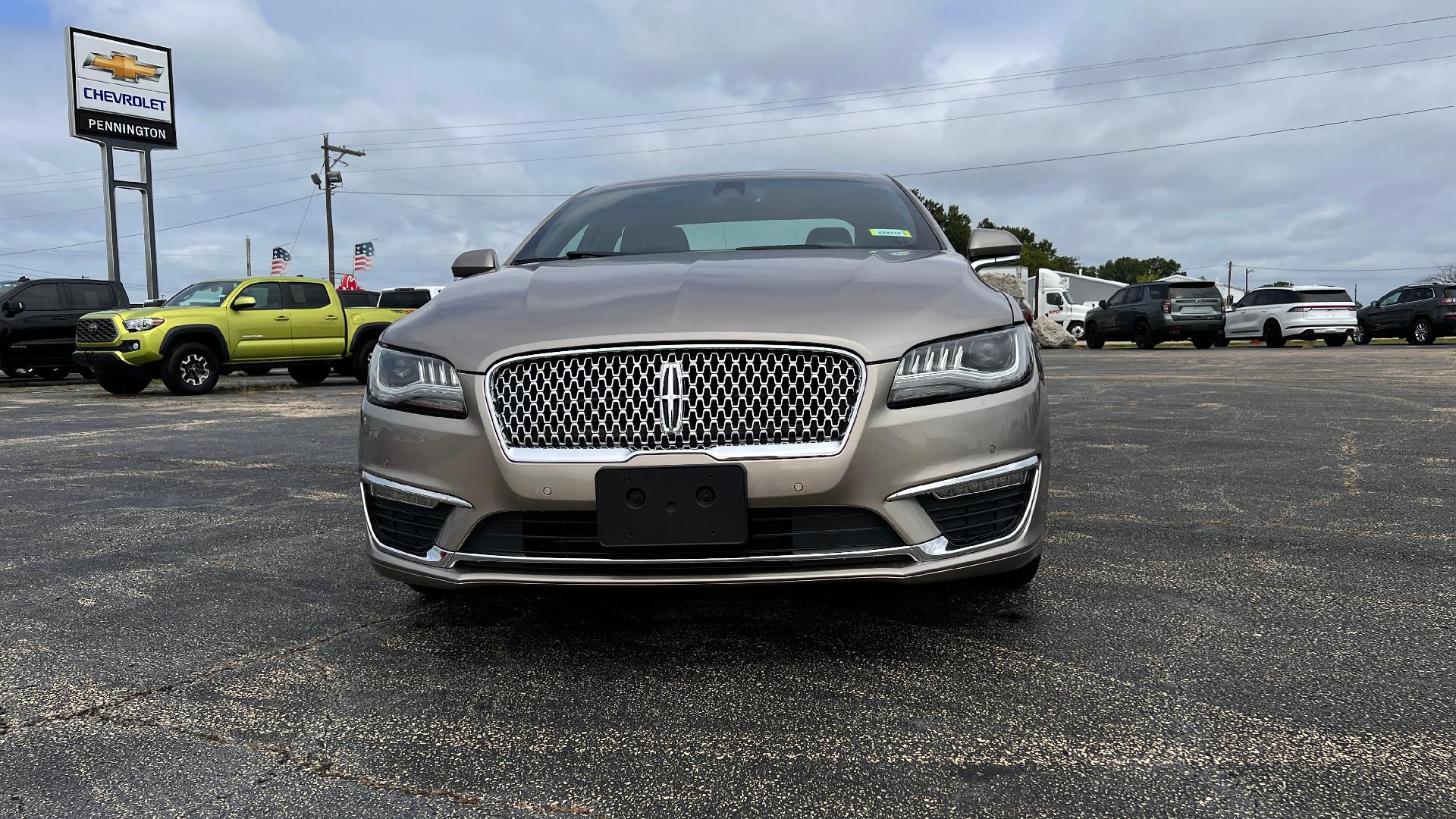 Used 2019 Lincoln MKZ Reserve II with VIN 3LN6L5E90KR634252 for sale in Salem, IL