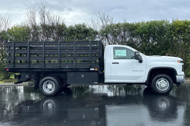 2024 Chevrolet Silverado 3500 HD Chassis Cab Vehicle Photo in SALINAS, CA 93907-2500