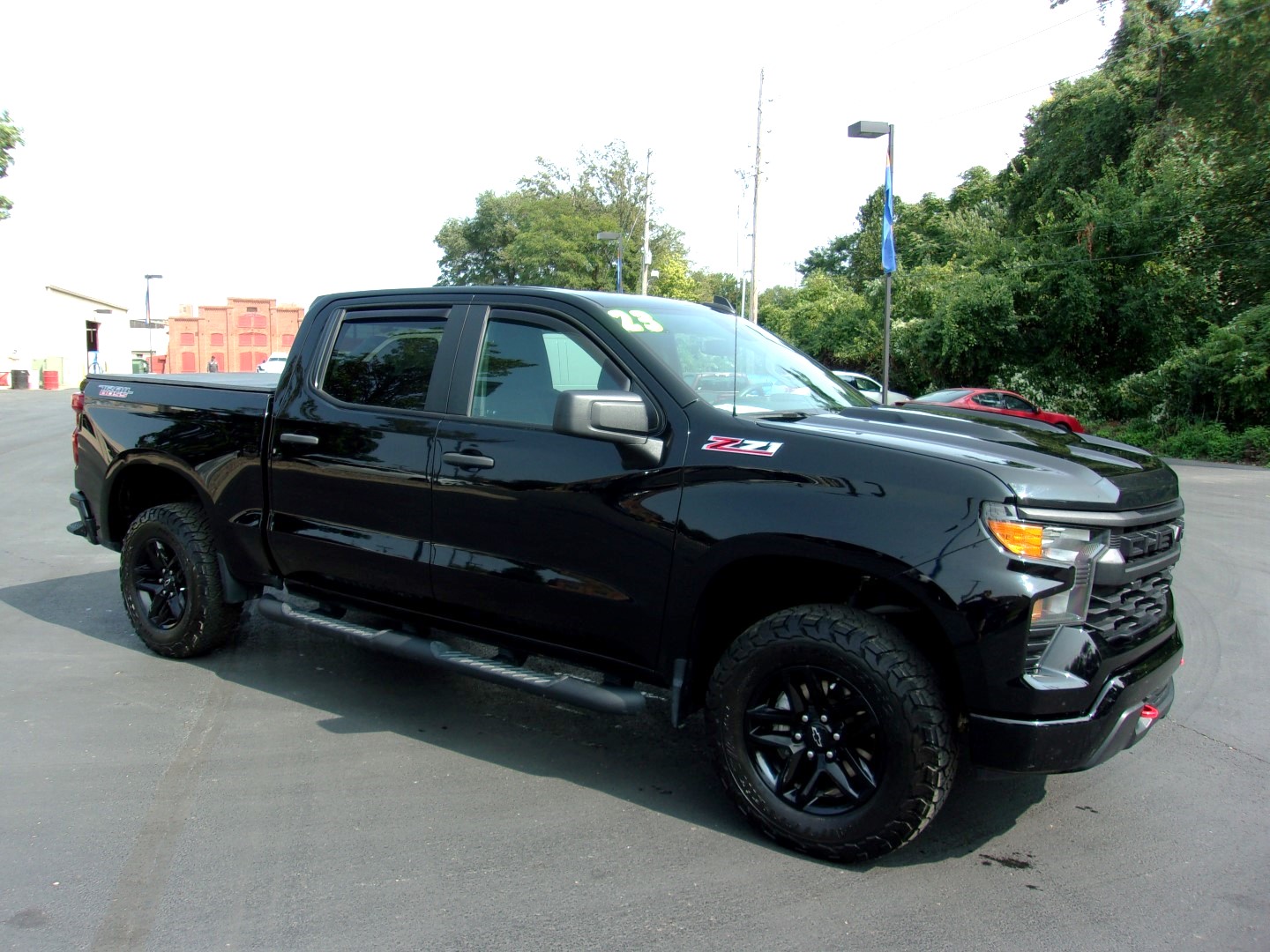 Used 2023 Chevrolet Silverado 1500 Custom with VIN 3GCUDCED3PG134283 for sale in Kansas City