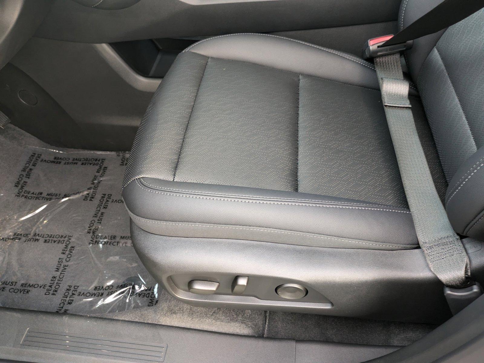 2025 Chevrolet Equinox Vehicle Photo in CLEARWATER, FL 33764-7163