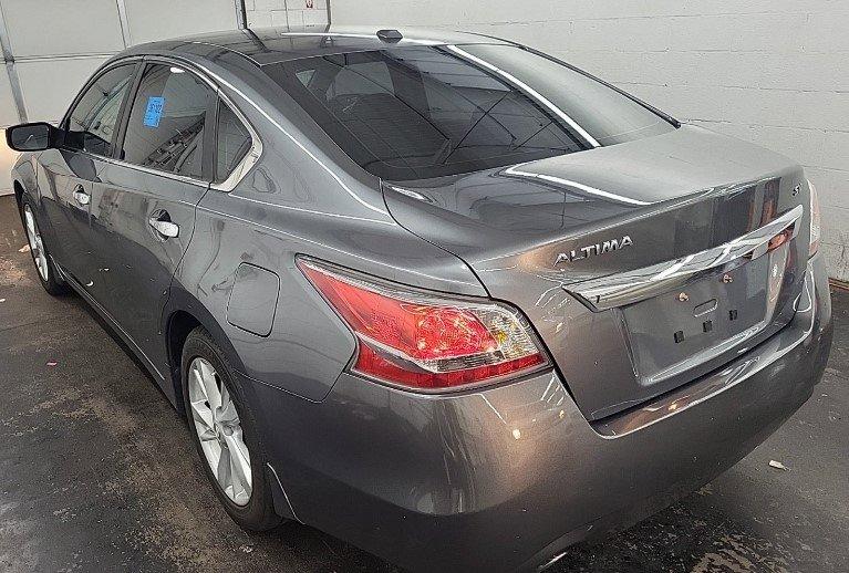 2015 Nissan Altima Vehicle Photo in Marion, IA 52302