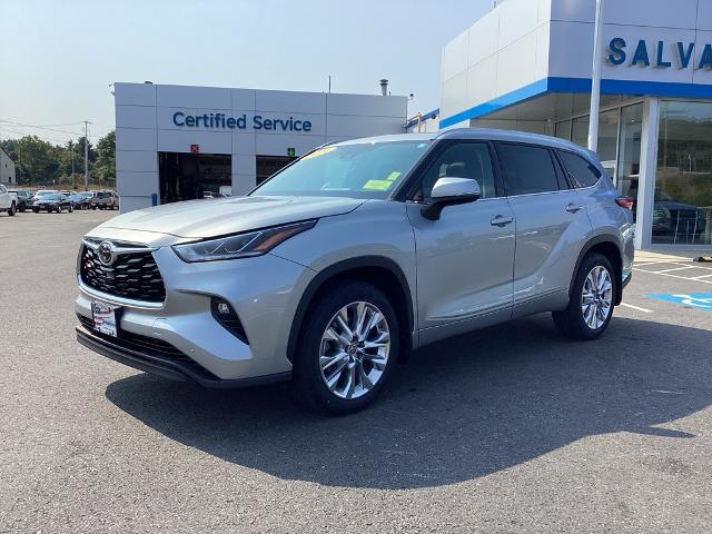 2021 Toyota Highlander Vehicle Photo in Gardner, MA 01440