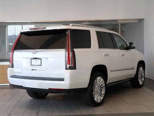 2018 Cadillac Escalade Vehicle Photo in LIBERTYVILLE, IL 60048-3287