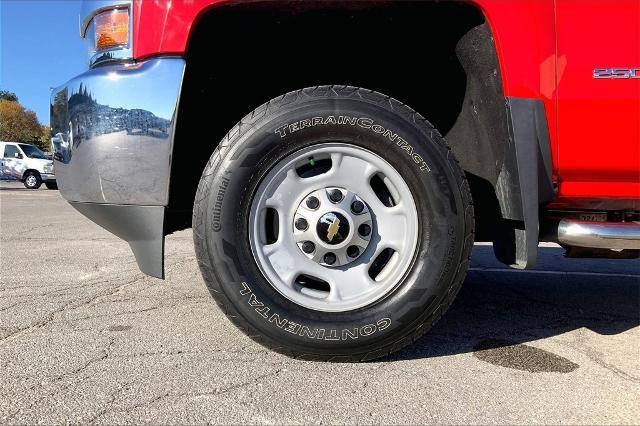 2016 Chevrolet Silverado 2500 HD Vehicle Photo in Kansas City, MO 64114